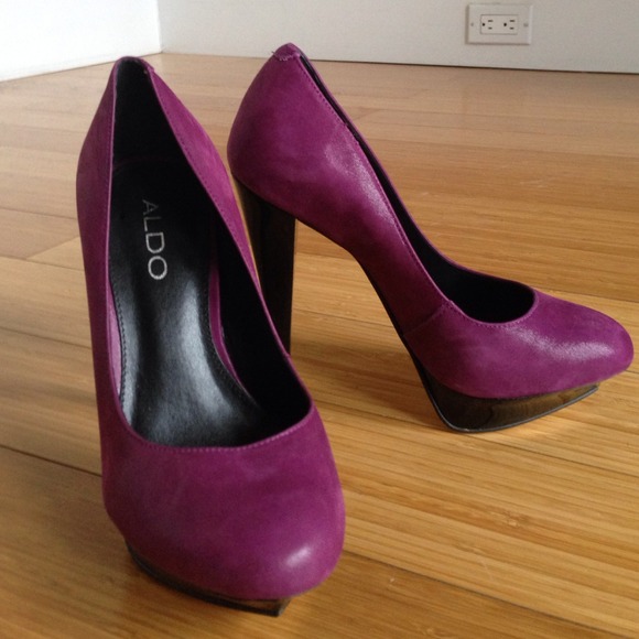 Aldo NEVER WORN Platform heels