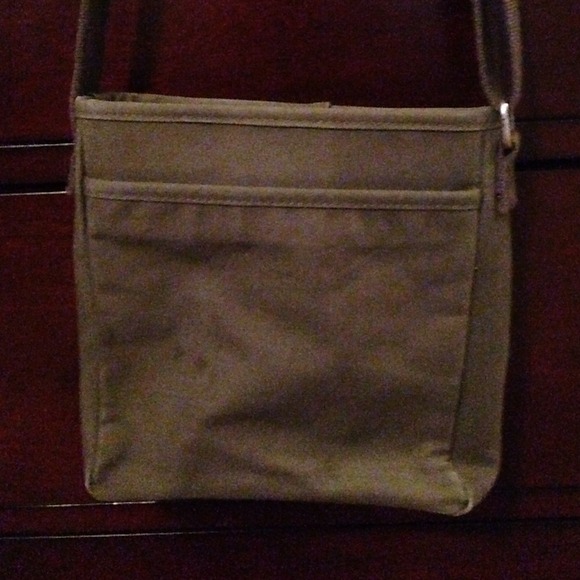 💯 Authentic Relic Crossbody - Picture 4 of 4