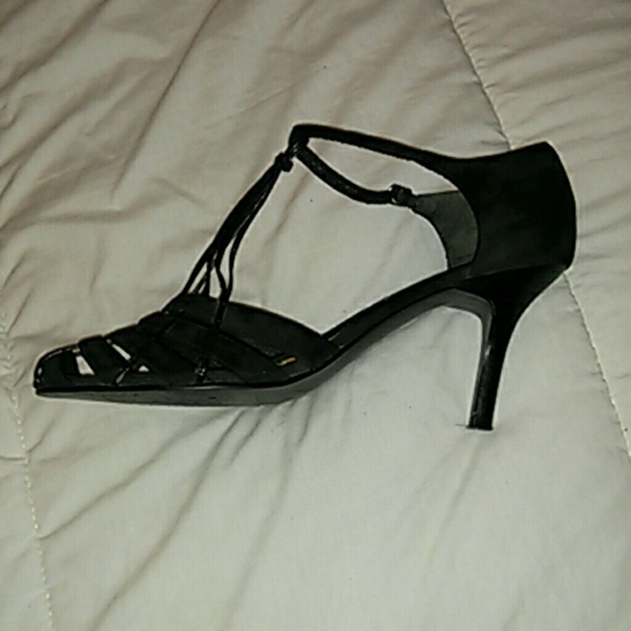 Dress shoes - Picture 4 of 4