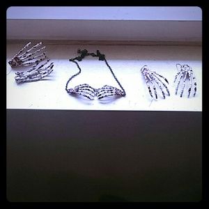 ⬇FINAL REDUCTION⬇Halloween jewelry set