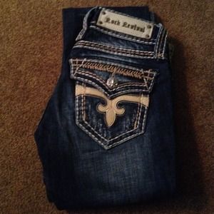❌SOLD❌ Rock Revival Jeans