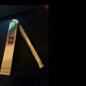 Yves Saint Laurent conceler corrector light/medium