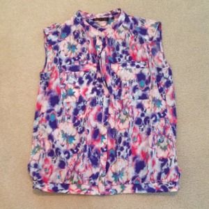Colorful Short Sleeve Blouse