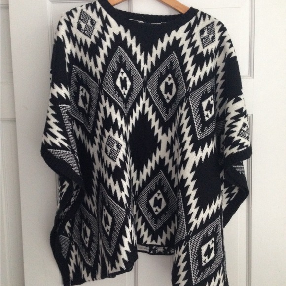 black & white tribal print poncho