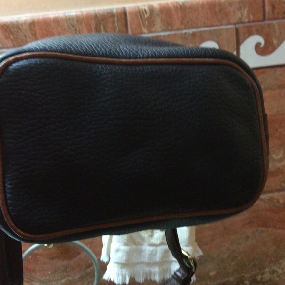 Vintage "Authentic"Dooney&Bourke bucket bag - Picture 2 of 4