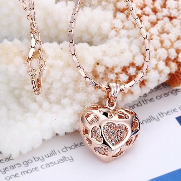 18K rose gold plated heart pendant & chain