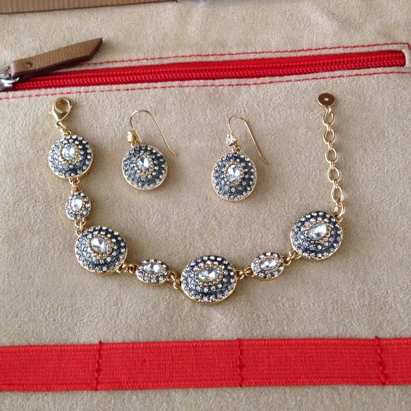 Stella and Dot earring bracelet set