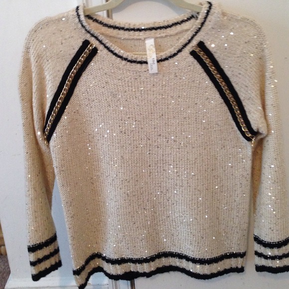 Off white sequin sweater gold chain detail, size M