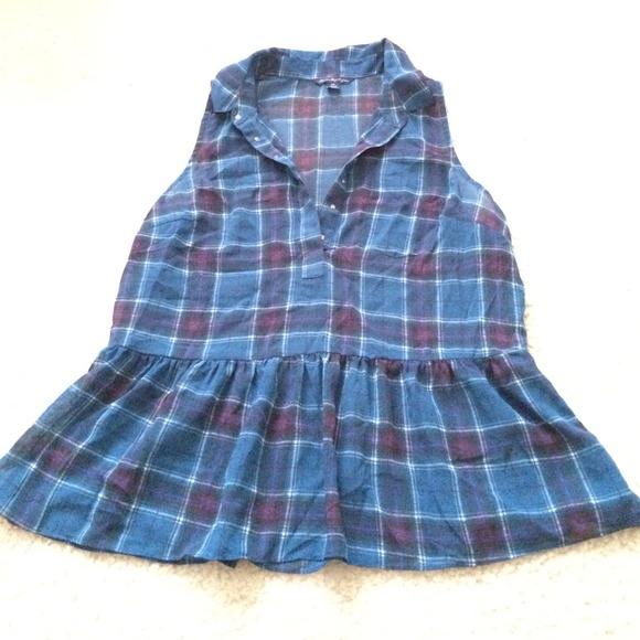 American Eagle Plaid Flowy Tank