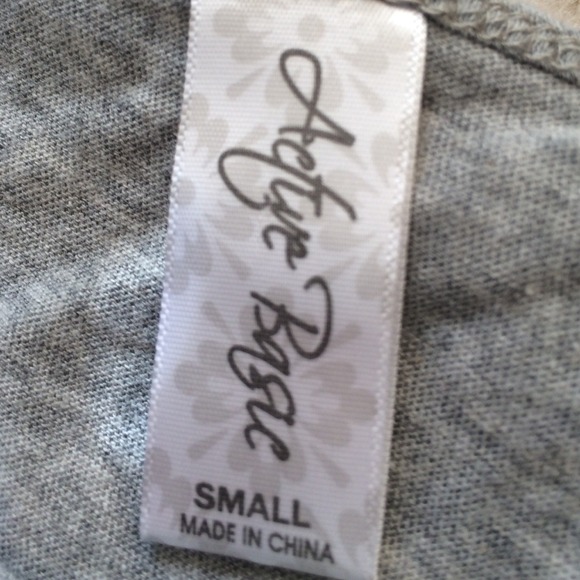 Gray Crop top - Picture 2 of 3