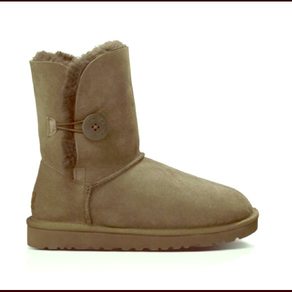 Women's Bailey Button Short Ugg Boots