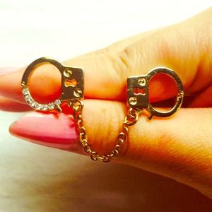 NWT Gold Handcuffs w/ Chain Ring & Bracelet Combo