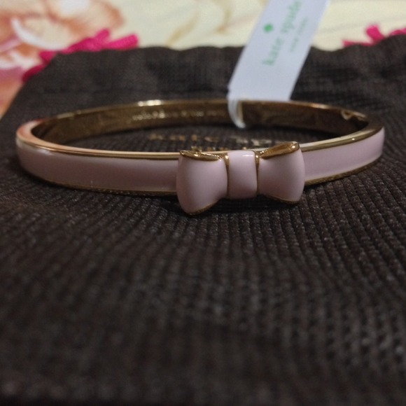 Authentic kate spade Light Pink Take A Bow Bangle