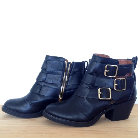 Report Black Asher Booties