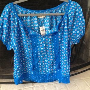 Hollister floral flowy top