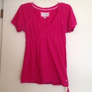 Hot pink short sleeve American Eagle shirt