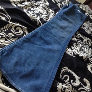 Almost New Pair Of Rock & Republic Jeans