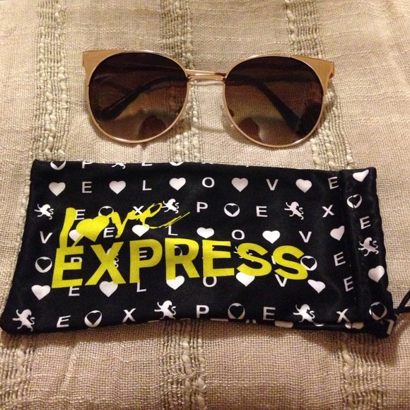 Express • Gold, round sunglasses