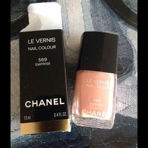 Chanel Emprise Nail Polish