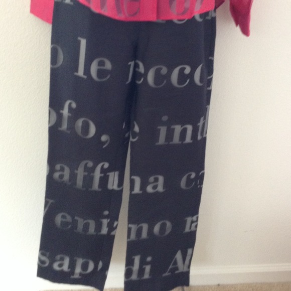 Limited edition matching MOSCHINO shirt & pant - Picture 2 of 3