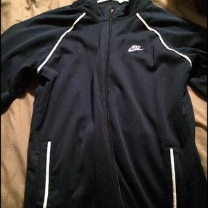 SOLD. Nike zip up light jacket