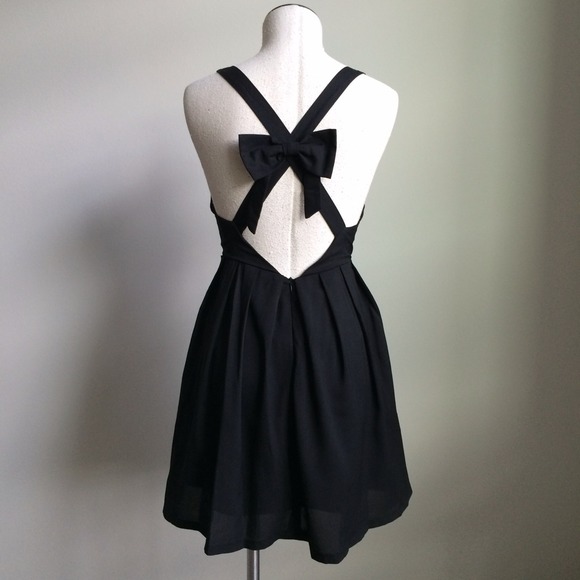 Tea & Cup Black Skater X-Back Dress Bow Large L
