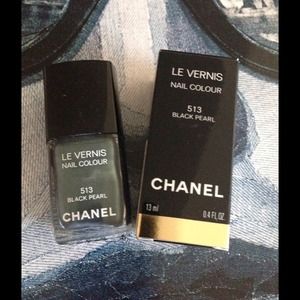 Chanel Black Pearl