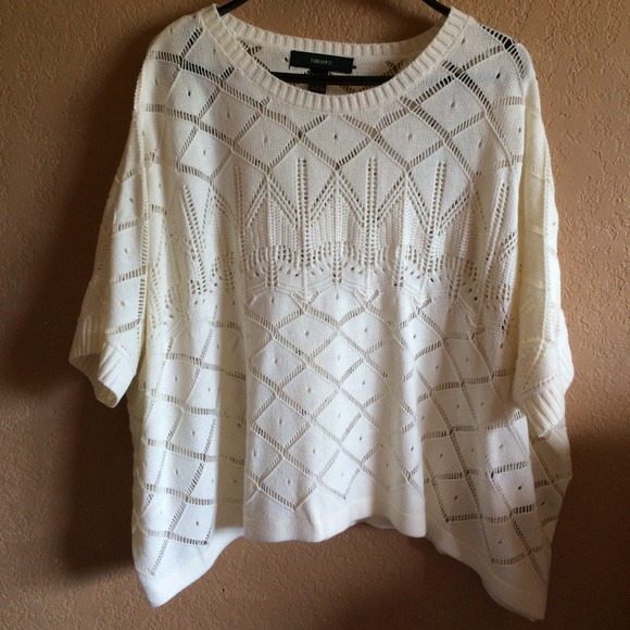 ❌SOLD❌ Oversized cream sweater - Picture 2 of 4