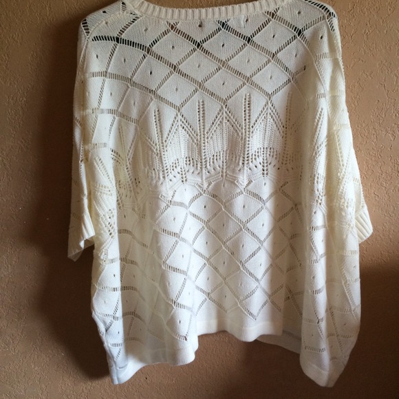 ❌SOLD❌ Oversized cream sweater - Picture 3 of 4