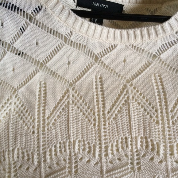 ❌SOLD❌ Oversized cream sweater - Picture 4 of 4