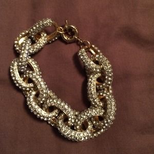 Gold toned chain link bracelet
