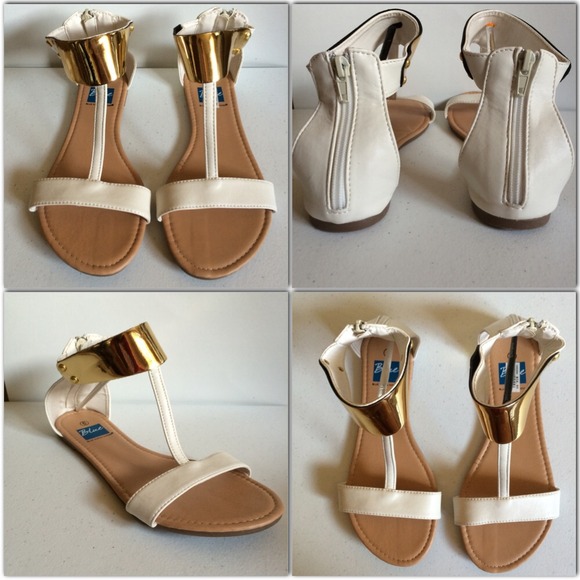 ❌SOLD❌ White & Gold Sandels