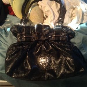 A purse:)