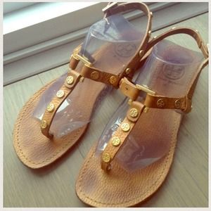 🚫SOLD 🚫Tory Burch Flat Leather Sandals
