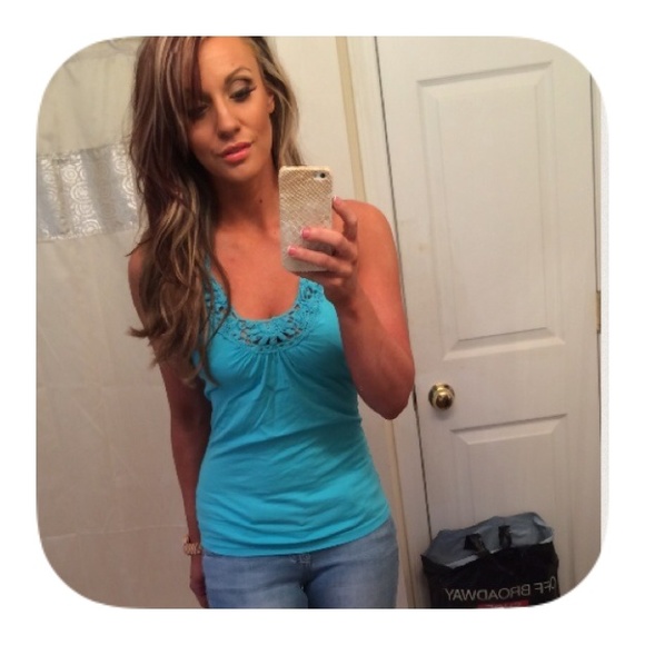 💖CUTE Blue Top - Picture 2 of 3
