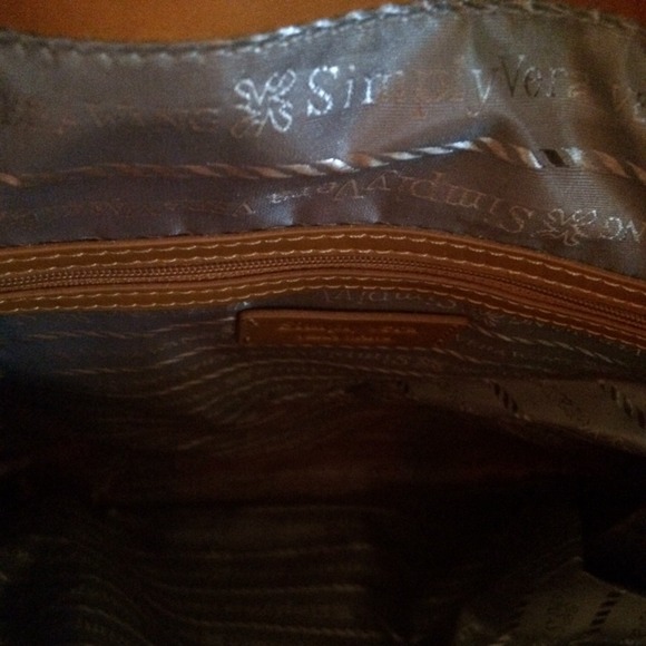 Vera Wang bag - Picture 3 of 4