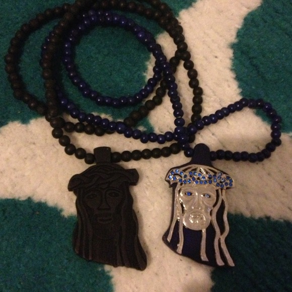 Bundled up! Male jewelry! Indian head sold!