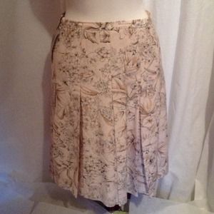 Burberry Authentic silk lined skirt