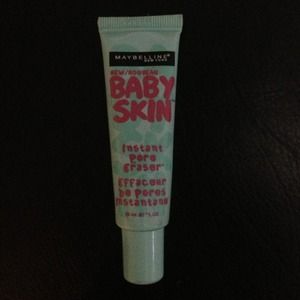 Baby skin pore minimizer **FREE**