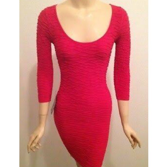 Bebe NWT RED BANDAGE DRESS