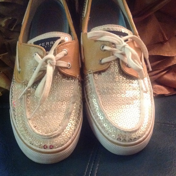 Good Condition Gold Glitter Sperry