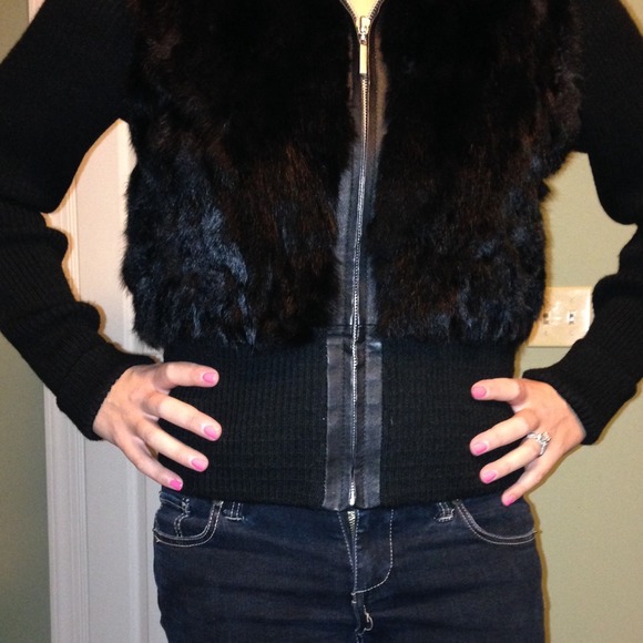 SOLD! - Picture 2 of 4