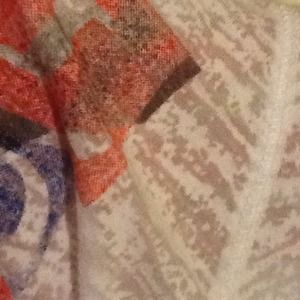 London Hoodie Sheer tee