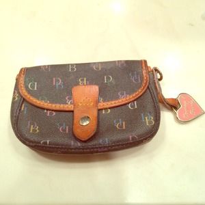 Authentic Dooney and Bourke wallet/lipstick bag