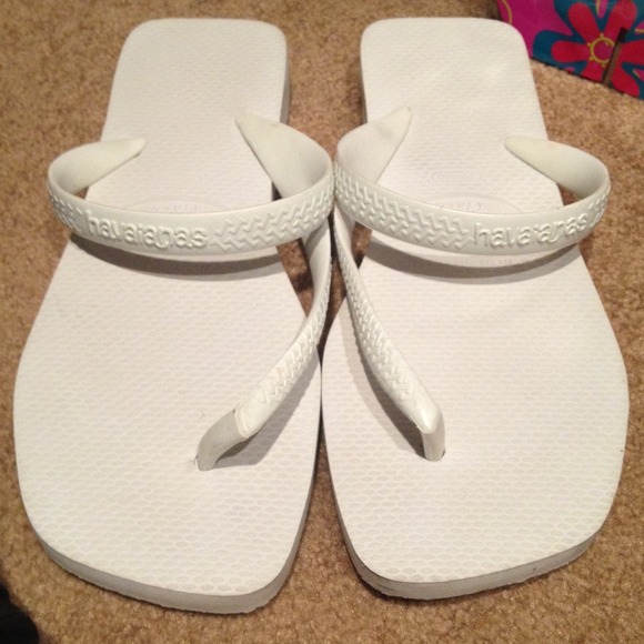 White Havaianas