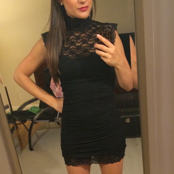 ❌SOLD❌Black Lace Dress