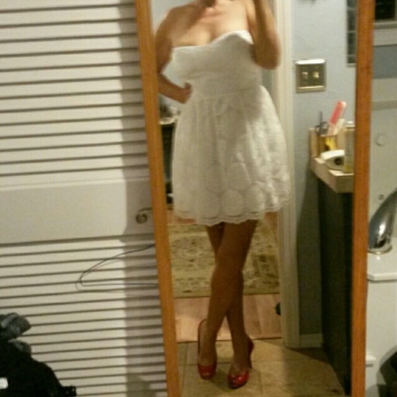 SWEET SEXY WHT FORMAL SHORT DRESS - Picture 3 of 4