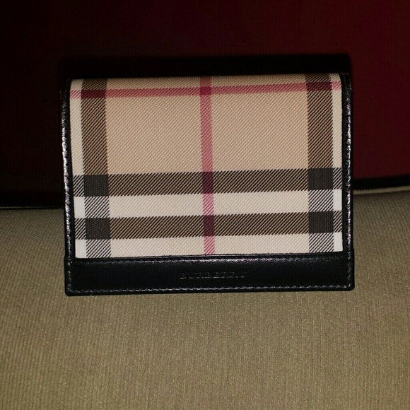 Burberry wallet