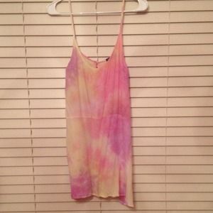 Brandy Melville tie dye dress 🌻