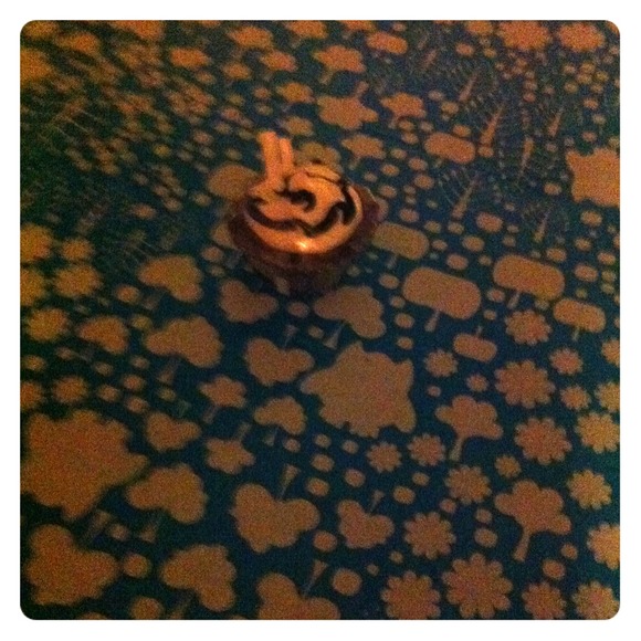 Accessories - Cupcake lip balm